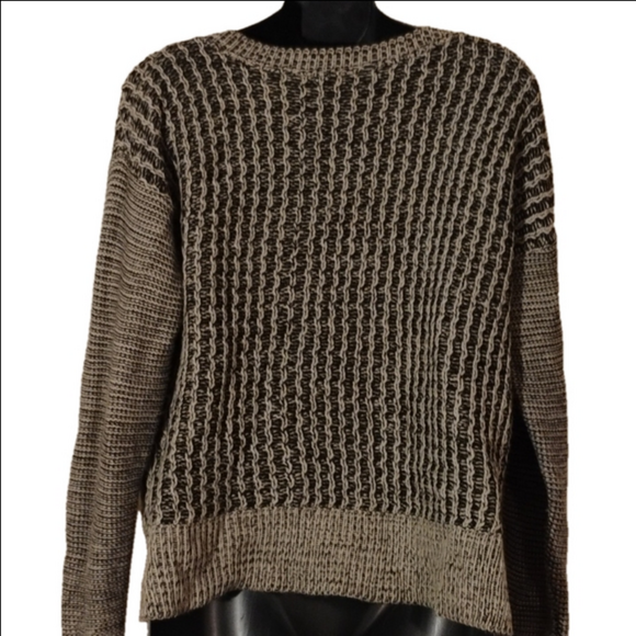 Cotton Emporium size medium sweater.Grey/ off white . Pretty for fall/ winter. - Picture 4 of 7